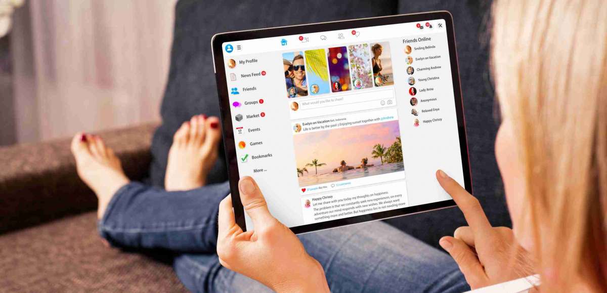 One of the latest Facebook trends for SMEs in Singapore used to maximize online presence - Video advertisements and posts on Facebook