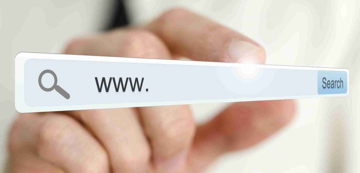 using descriptive links and headings